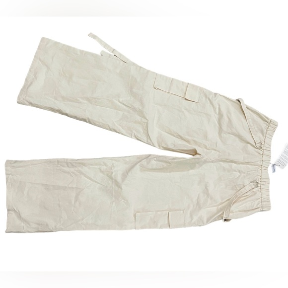 NWT Faux Suspender Cargos - Picture 4 of 6